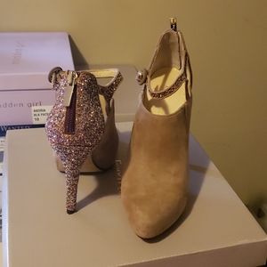 Size 9 Enzo Angiolini shoes